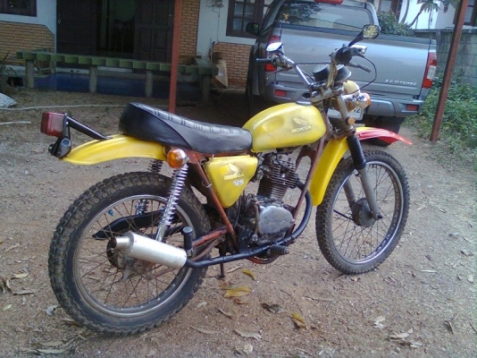 ขายhonda sl125 ทะเบียนเต็ม+ชุดโอนเครื่องดีสวยๆราคา33,000บาท ขายhonda sl125 ทะเบียนเต็ม+ชุดโอนเครื่องดีสวยๆราคา33,000บาท