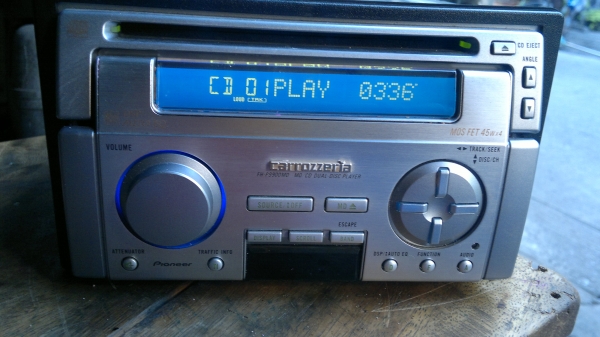 เครื่องเล่น CAROOZZERIA FH-P9900 CD/MD