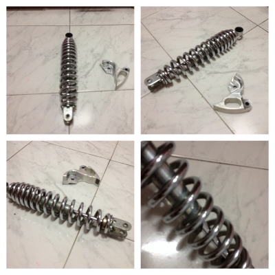 ขายโช๊คหลังฟีโน่ สีเงิน ราคา250บาท โทร0875077464โส กทม