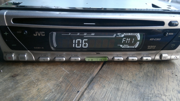 เครื่องเล่น JVC KD-CD303  CD/MP3 ญี่ปุ่น