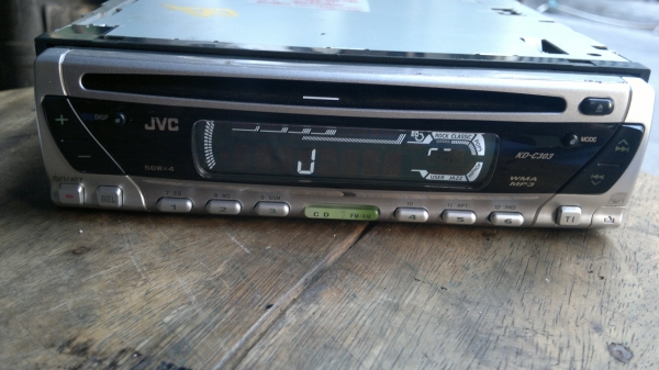 เครื่องเล่น JVC KD-CD303  CD/MP3 ญี่ปุ่น
