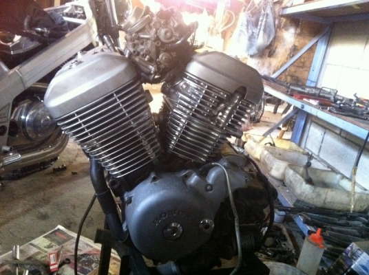 >>>>>ขายเครื่อง Steed 400 cc ติดคาร์บู พร้อมอินวอย<<<<<