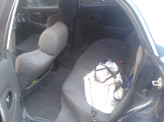 ขายมาสด้าแลนติสติดแก๊สแล้ว รถพร้อมใช้ แอร์เย็นมาก สีสวยขายถูกๆ58,000