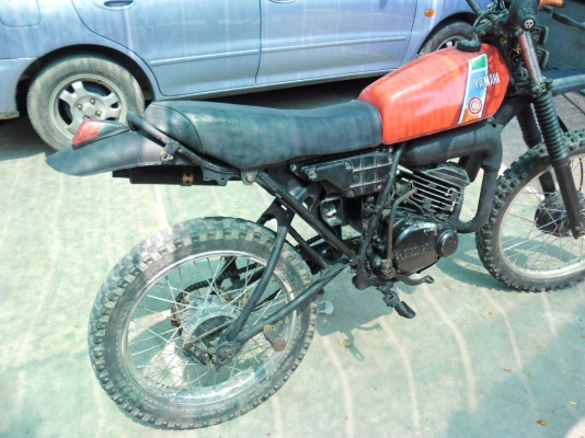 ขาย dt125 mono มีทะเบียน สภาพตามรูป