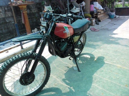 ขาย dt125 mono มีทะเบียน สภาพตามรูป