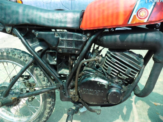 ขาย dt125 mono มีทะเบียน สภาพตามรูป