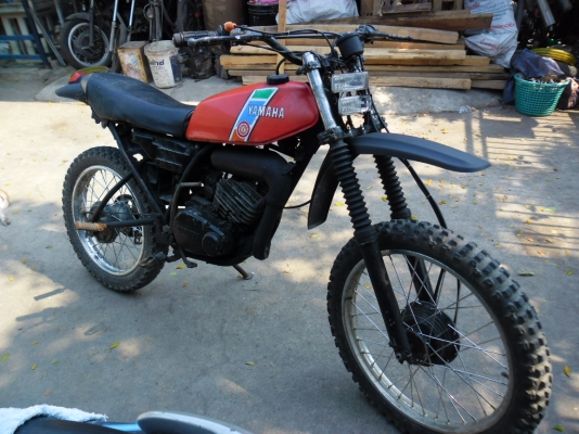 ขาย dt125 mono มีทะเบียน สภาพตามรูป