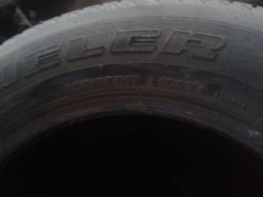 ขายยางขอบ17" 265 65 R17 4เส้น ปี09 1800