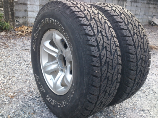 ขายแม็กเล็บเหยี่ยว ISUZU แท้พร้อมยาง บริสโตน265/75R16 จำนวน 1 คู่