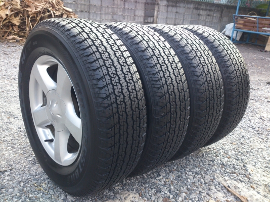 ขายแม็ก ALL NEW ISUZU พร้อมยางบริสโตน 255/65R17 ยางสัปดาห์ที่16 ปี12 ดอกยางสวยนิ่มลึกเท่ากันไม่ร้าวไม่แตกลายสภาพยาง 95\% จำนวน 1 ชุด