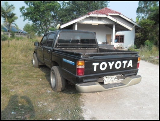 ปิ๊กอัพฮีโร่ 4 ประตู