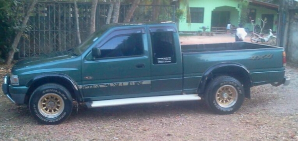 ขายisuzu rodeo4*4