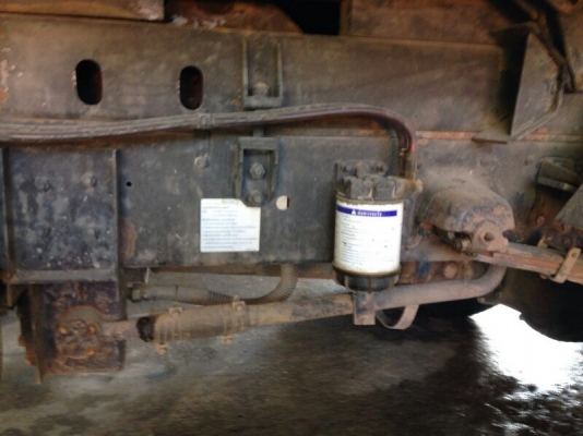 รถฮีโน่ 6 ล้อดั้ม 150 แรงม้า. ปี 49  ( รถวิ่ง 1xx,xxx  กว่า กม. )  สนใจติดต่อ 081 - 6079515