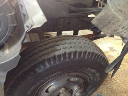 รถฮีโน่ 6 ล้อดั้ม 150 แรงม้า. ปี 49  ( รถวิ่ง 1xx,xxx  กว่า กม. )  สนใจติดต่อ 081 - 6079515