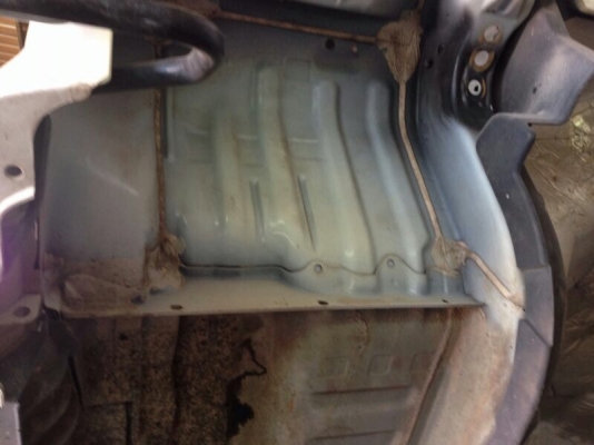 รถฮีโน่ 6 ล้อดั้ม 150 แรงม้า. ปี 49  ( รถวิ่ง 1xx,xxx  กว่า กม. )  สนใจติดต่อ 081 - 6079515