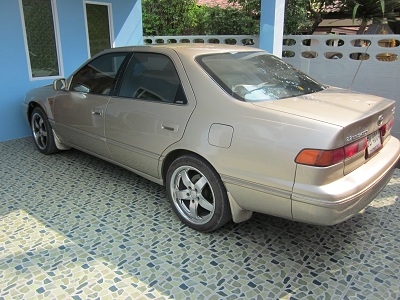 ฟรีดาวน์ คัมรี่2.2แก็ซหัวฉีดแม็ก17 ประกันชั้น3