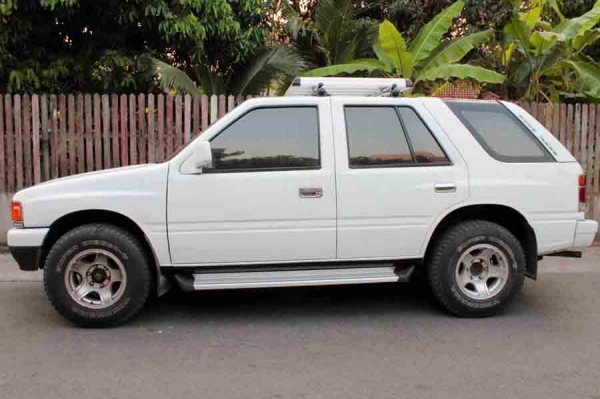 ขายอีซุซุ คามีโอ รถสวย ภายในสวย แอร์ ซีดี กระจกไฟฟ้า พาเวอร์