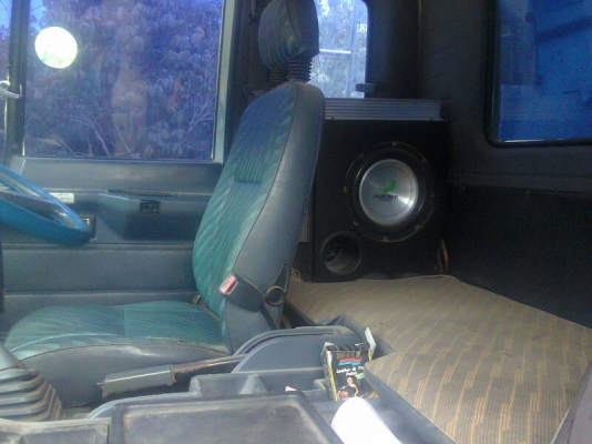 ขาย ISUZU ร๊อกกี้ 10 ล้อ พร้อมหางพ่วง 080-0401923