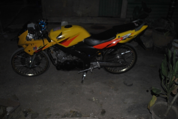 ขาย LS 125 .ใส่ลูกแกมแล้วอุปกรณ์เดิมยังอยู่ครบทุกอย่างครับ ทะเบียนเต็ม มีชุดโอน