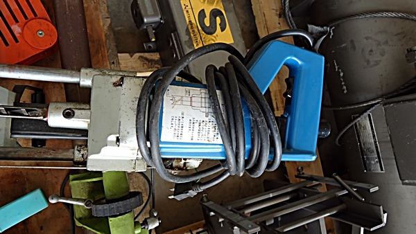 ขายเครื่องกลึงไม้และเครื่องเจาะรูเดือยเหลี่ยมจากญี่ปุ่น