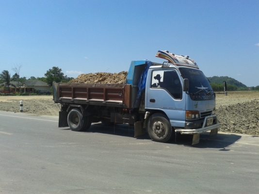 (นาทีทอง) หกล้อดั้มอีซูสุ 120 เล่มพร้อม พร้อมใช้งาน ขอขายแค่ 530000 บ. (นาทีทอง) หกล้อดั้มอีซูสุ 120 เล่มพร้อม พร้อมใช้งาน ขอขายแค่ 530000 บ.