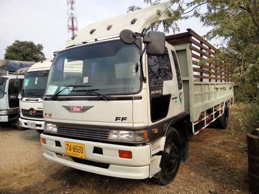 6 ล้อใหญ่  HINO FF3H 195 แรงม้า *ยาว 7.20 ม.*  รถสวยเดิม +สวยจริง *รถห้างแท้*
