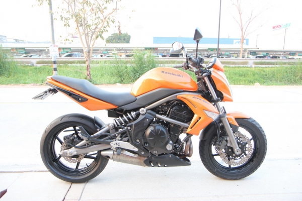 ขาย ER6N 650 ปี2009 ทะเบียนพร้อมโอน เครื่องดี