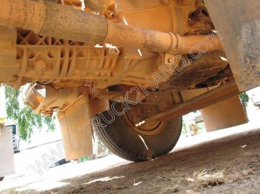 รถบรรทุก 6 ล้อดั๊มพ์ ยี่ห้อ ISUZU รถบรรทุก 6 ล้อดั๊มพ์ ยี่ห้อ ISUZU