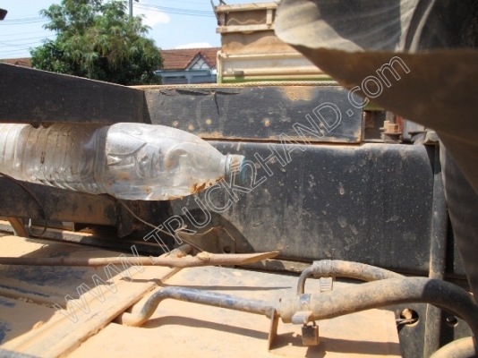 รถบรรทุก 6 ล้อดั๊มพ์ ยี่ห้อ ISUZU รถบรรทุก 6 ล้อดั๊มพ์ ยี่ห้อ ISUZU