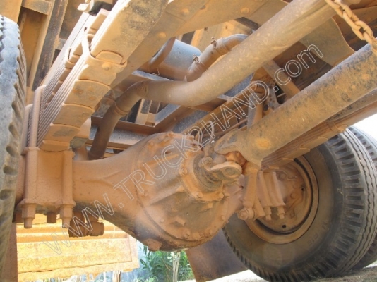 รถบรรทุก 6 ล้อดั๊มพ์ ยี่ห้อ ISUZU รถบรรทุก 6 ล้อดั๊มพ์ ยี่ห้อ ISUZU