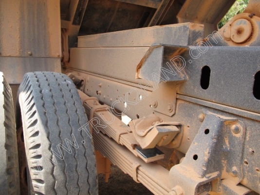 รถบรรทุก 6 ล้อดั๊มพ์ ยี่ห้อ ISUZU รถบรรทุก 6 ล้อดั๊มพ์ ยี่ห้อ ISUZU