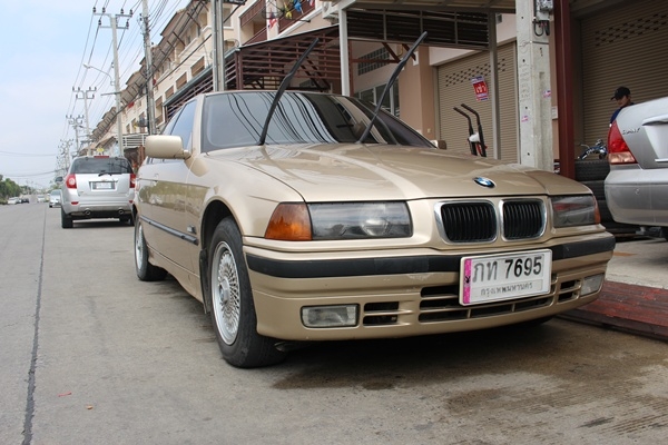 ขาย BMW E36ปี2000 เกียออโต้ พร้อมใช้งานเครื่องช่วงล่างดี แอร์หนาวๆ เอกสารครบพร้อมโฮน