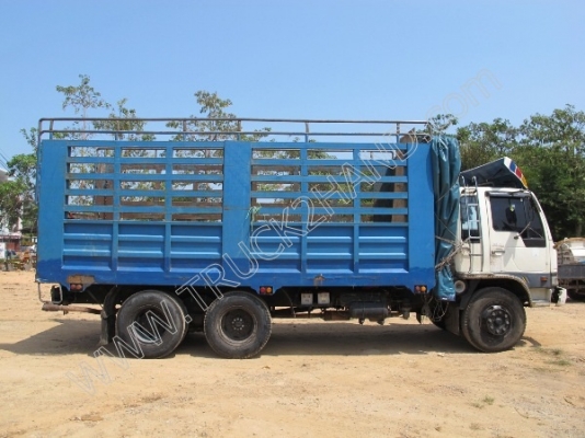 รถบรรทุก 10 ล้อ ยี่ห้อ HINO รุ่น KT929