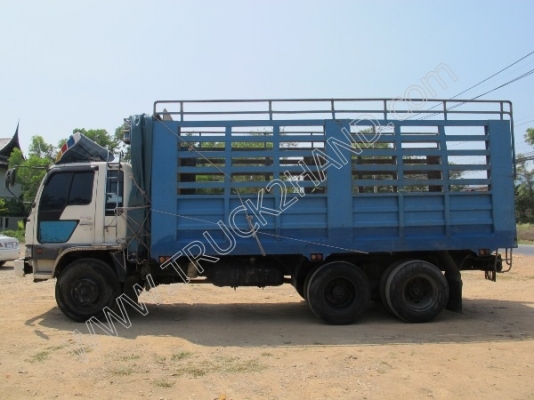 รถบรรทุก 10 ล้อ ยี่ห้อ HINO รุ่น KT929