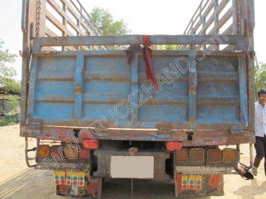 รถบรรทุก 10 ล้อ ยี่ห้อ HINO รุ่น KT929