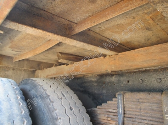 รถบรรทุก 10 ล้อ ยี่ห้อ HINO รุ่น KT929