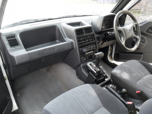 เจ้า SUZUKI, VITARA 1.6 JLX (3 Dr) ตัวเล็กๆ เจ้า SUZUKI, VITARA 1.6 JLX (3 Dr) ตัวเล็กๆ