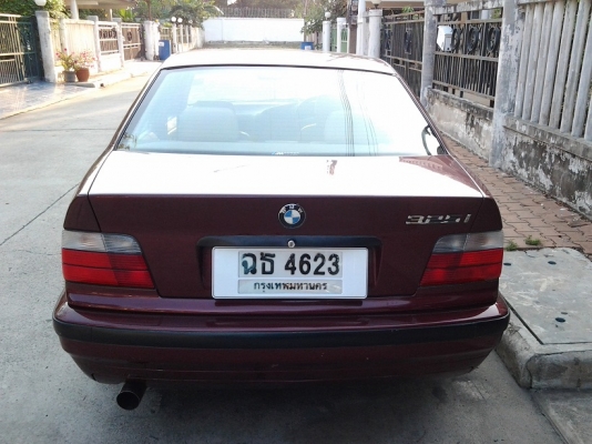 รถบ้าน BMW 318iA เกียร์ออโต้ เครื่องดีไม่เคยติดแก๊ส
