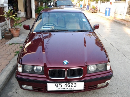 รถบ้าน BMW 318iA เกียร์ออโต้ เครื่องดีไม่เคยติดแก๊ส