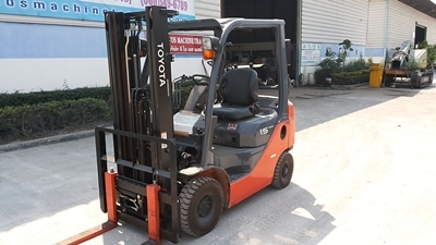 ขายด่วน!!! รถฟอล์คลิฟท์ TOYOTA 02-8FGL15 ซีเรียล 8FGL18-33498  ราคาพิเศษ นำเข้าจากญี่ปุ่น