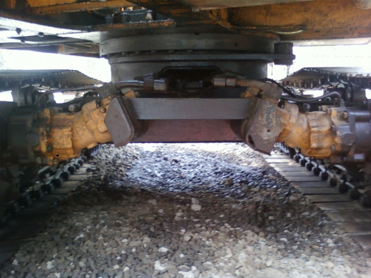 ขาย!! KOMATSU 12HD  / 500.000.บาท ราคาต่อรองกันได้