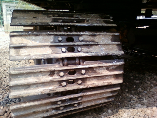 ขาย!! KOMATSU 12HD  / 500.000.บาท ราคาต่อรองกันได้