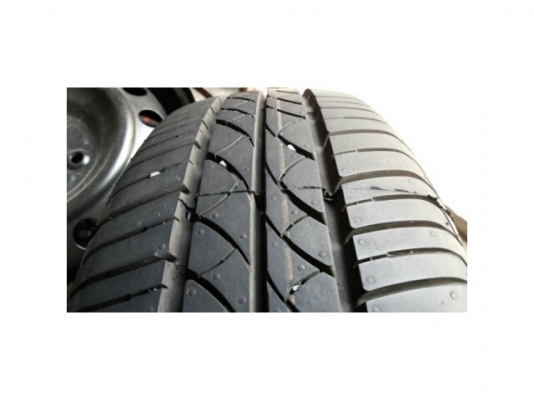 ล้อกะทะพร้อมยาง นิสสันมาร์ท อัลมิร่า ป้ายแดง แยกได้