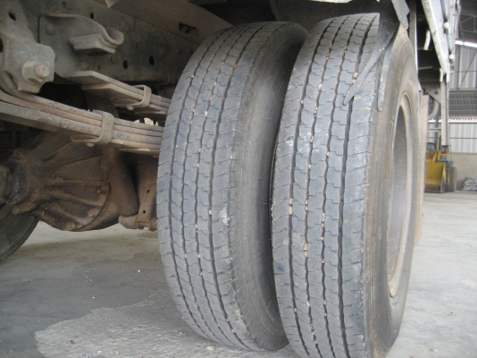 NKR  110 แรง   440,000 บาท   ( รถห้าง แท้ )