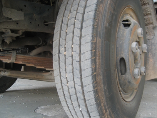 NKR  110 แรง   440,000 บาท   ( รถห้าง แท้ )