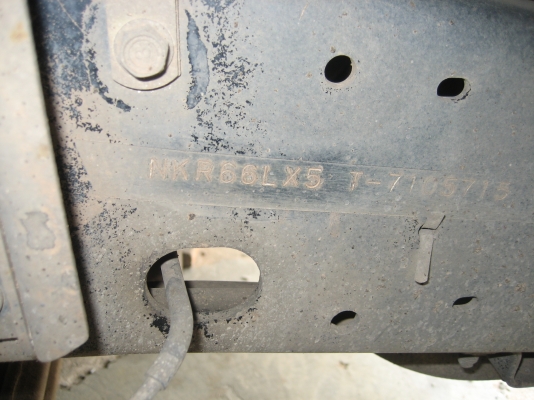 NKR  110 แรง   440,000 บาท   ( รถห้าง แท้ )