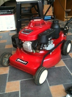 ขายรถตัดหญ้า Honda 5.5 แรง