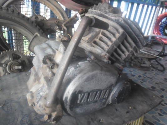 ขายเครื่องDt125 สภาพตามรูปครับแกนไม่ออ๊กไม่เชื่อม