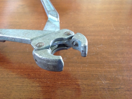 ขายคีมวินเทจ สำหรับจับท่อร้อยสาย Briegel Method Tool 607, 1/2"