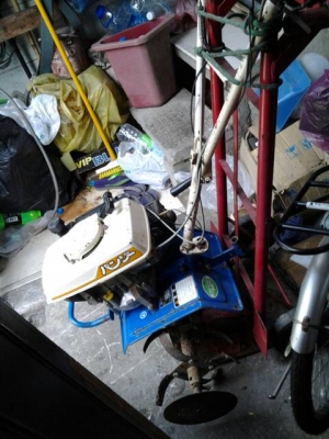 ขายเครื่องพรวนดิน มือ2 สภาพพร้อมใช้งาน สตาทติดง่ายมากครับ  เก่าญี่ปุ่น